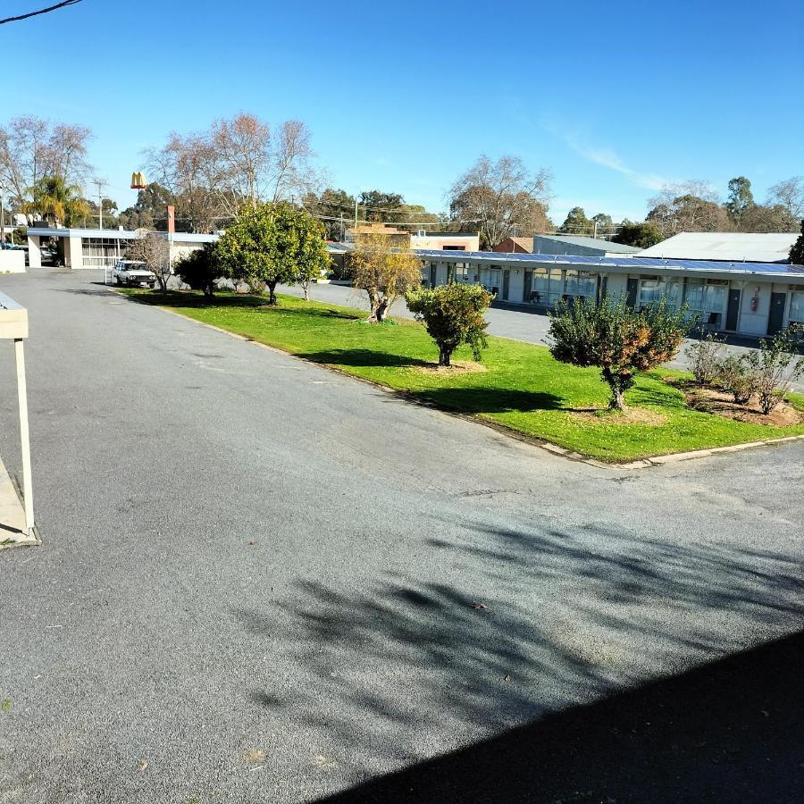 Motor Motel 3*